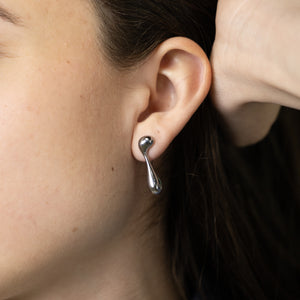 Liquid mismatch earrings