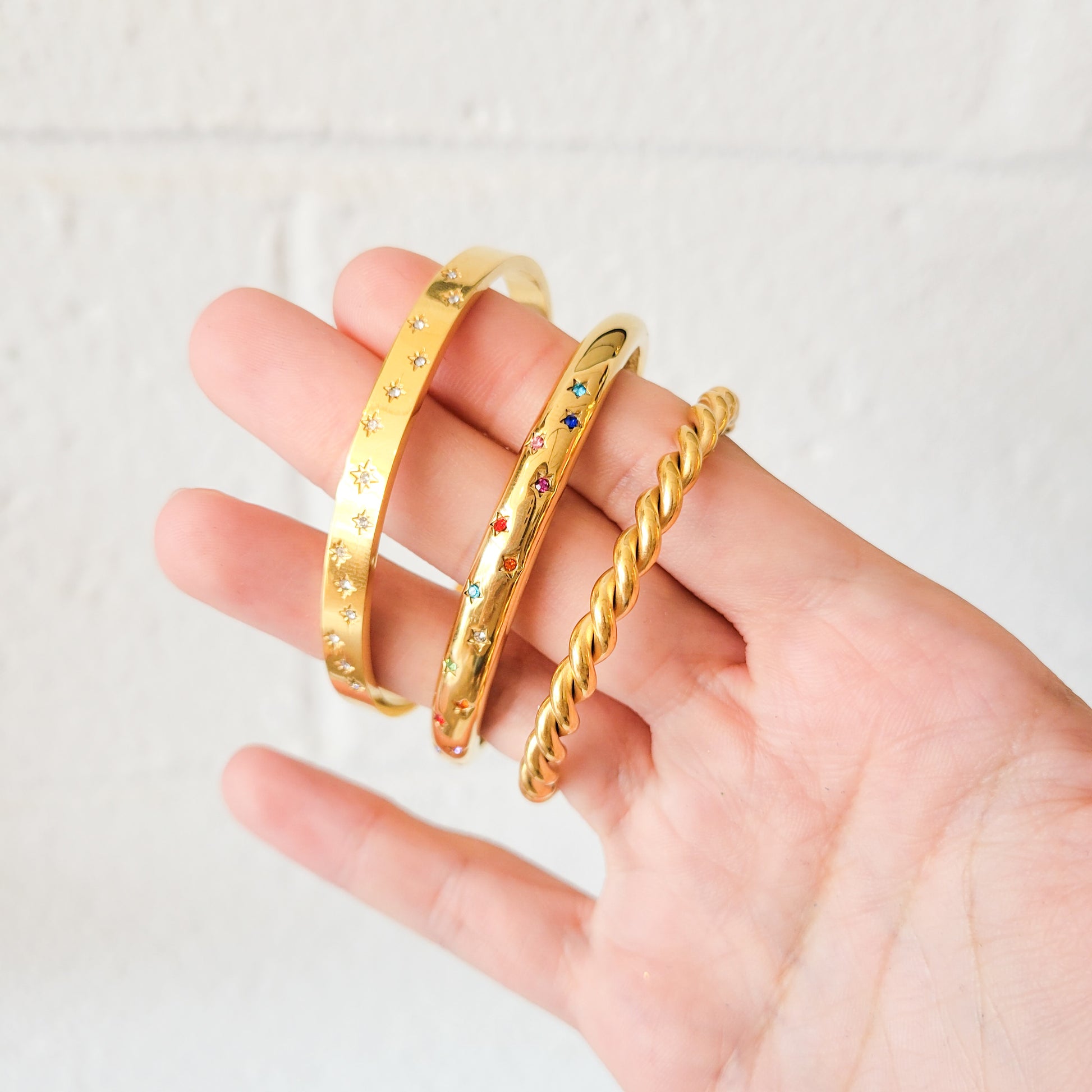 Roma Twisted Bangle