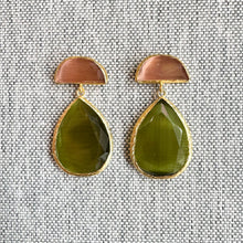 Load image into Gallery viewer, Cats Eye Earrings - Wide
